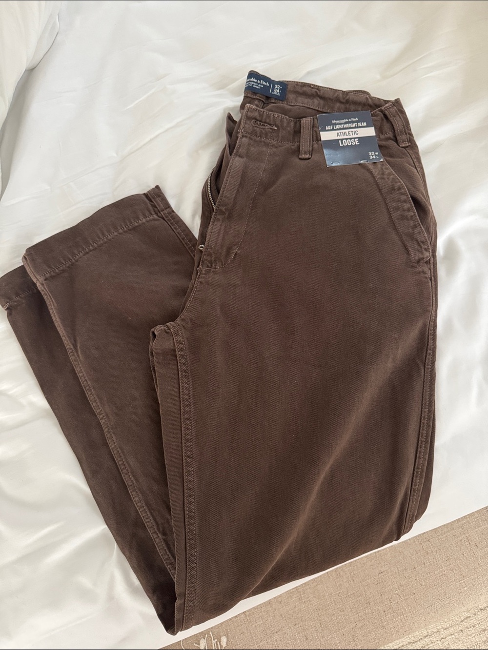 Abercrombie & Fitch Men’s Lightweight Jean